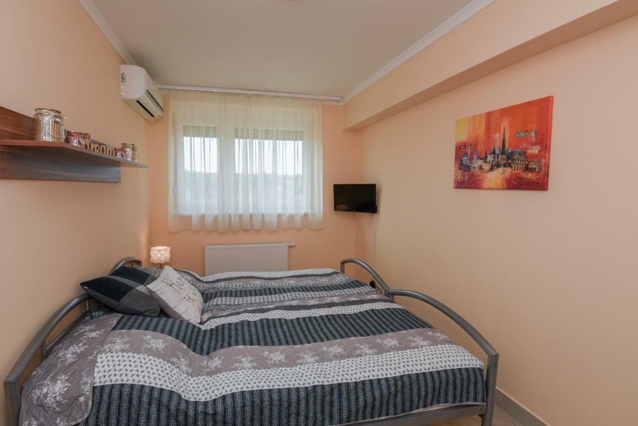 Rozsa Voelgy Apartman Eger Zewnętrze zdjęcie