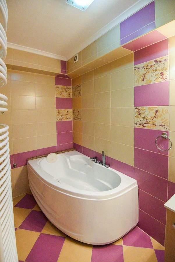 Rozsa Voelgy Apartman Eger Zewnętrze zdjęcie