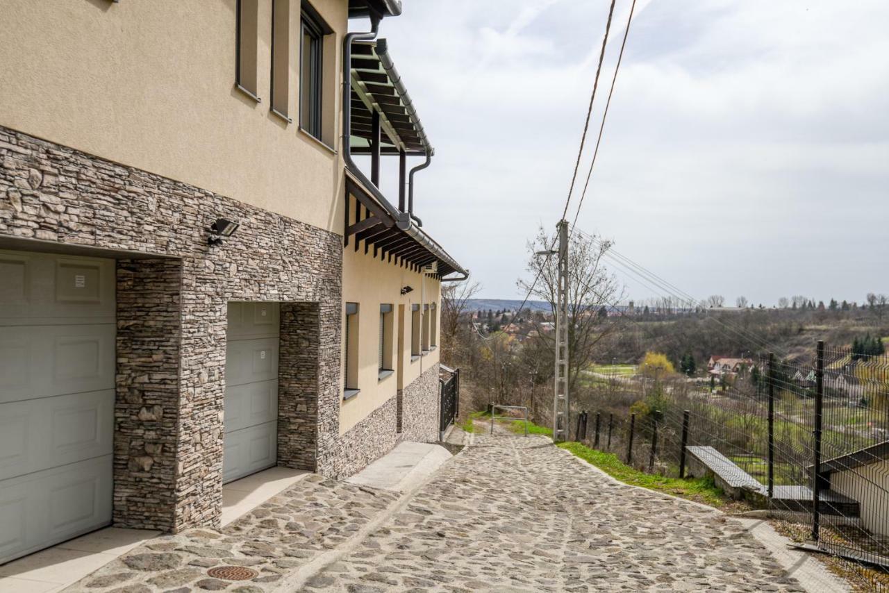 Rozsa Voelgy Apartman Eger Zewnętrze zdjęcie